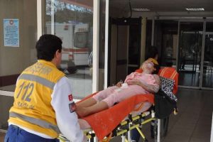 Ortalık savaş alanına d&ouml;nd&uuml;: 4 yaralı