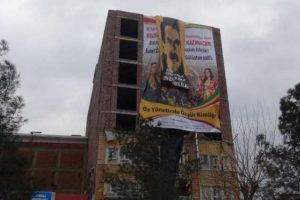 &Ouml;calan posteri kaldırıldı