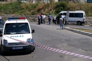 Kuşadası'nda silahlı &ccedil;atışma