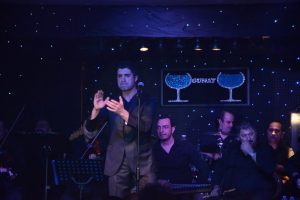 &Ouml;zcan Deniz unutulmayacak anlar yaşattı