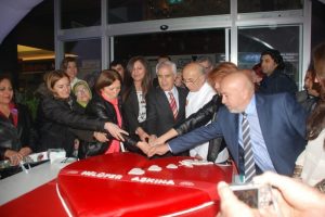 Plaza 16 Bursalıların akınına uğradı