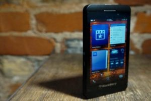BlackBerry'den tamamen dokunmatik telefon