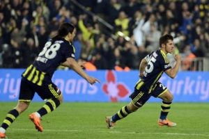 Emre Bel&ouml;zoğlu, Oğuz Erkan'a k&uuml;f&uuml;r etmiş!