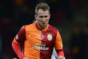 "Kariyerimin sonuna kadar G.Saray'da oynarım"