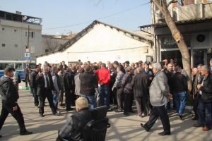 Bursa'da baz istasyonu vatandaşları ayaklandırdı