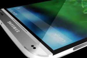 Galaxy S5 iki farklı modelle geliyor