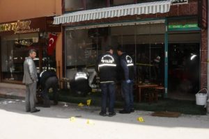 Bursa'da ortağını &ouml;ld&uuml;ren sanığa 25 yıl 10 ay hapis!