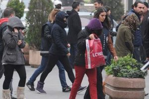 Kadınların y&ouml;nettiği fuhuş &ccedil;etesine baskın