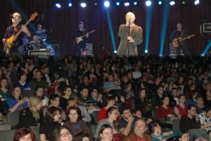 MF&Ouml; biletleri t&uuml;ketti, Nil&uuml;ferlileri u&ccedil;urdu