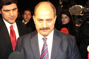 Zekeriya &Ouml;z'den twitter'da başsağlığı mesajı