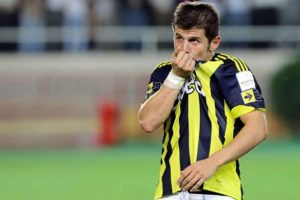 Emre Bel&ouml;zoğlu'nun davasında komik diyalog!