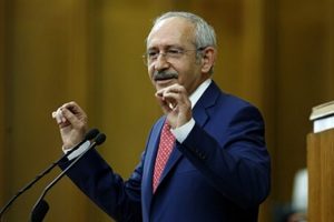 Kılı&ccedil;daroğlu se&ccedil;im gezilerine Eskişehir'den başlıyor