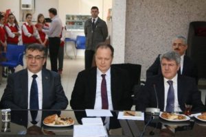Bursa eğitiminin nabzı Yenişehir'de attı