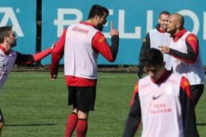 Galatasaray antrenmanında kavga!