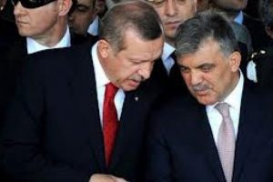 Erdoğan cumhurbaşkanı, G&uuml;l AK Parti'nin başkanı olur!