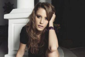 Serenay Sarıkaya'nın Medcezir tutkusu...
