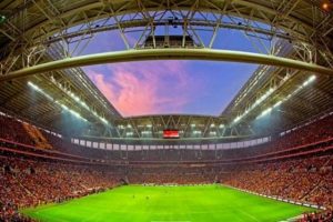 Arena'da 595 milyon liralık derbi
