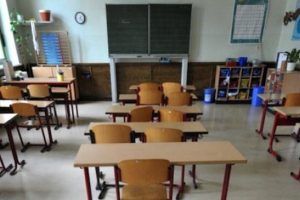 Okullara g&uuml;venlik standartı geliyor