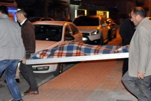 74 yaşındaki kadın intihar etti