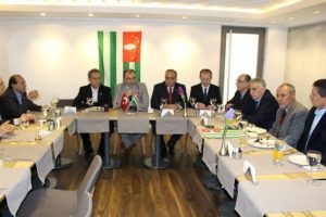 Binlerce yıllık dilimizi kaybetmek istemiyoruz