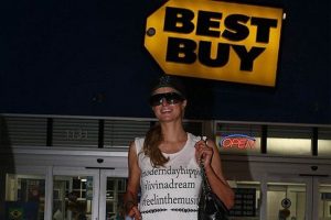 Paris Hilton alay konusu oldu!