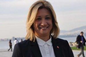 "İzmir Aziz Kocaoğlu'nun &ccedil;iftliği olmayacak"
