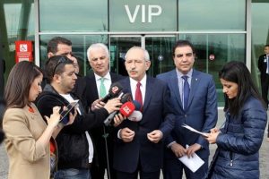 Mahkemeler sadece vatandaştan mı hesap soracak?