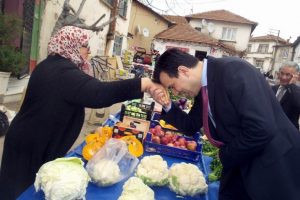 Nil&uuml;fer'i d&uuml;nya kenti yapacağız