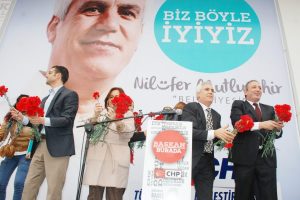 Nil&uuml;fer'in tamamının oyuna talibiz