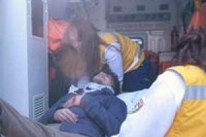 Ambulans şof&ouml;r&uuml; babanın en zor anı!