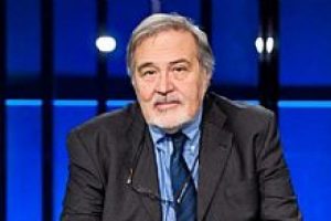Gezen'den Ortaylı'ya: Herkes haddini bilecek &ccedil;ocuk!