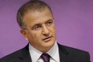 Cemaatin kime oy vereceğini a&ccedil;ıkladı