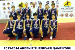 Akdeniz Turnuvası Şampiyonu &Ouml;rnek Minikler