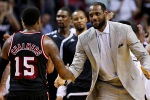 Miami Heat, Chicago Bulls'u mağlup etti