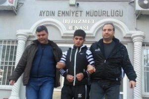 &Ccedil;aldıkları 6 bin liralık malzemeyi, 80 liraya sattılar