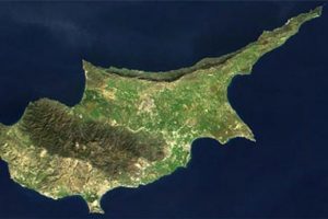 Kıbrıs'ta &ccedil;&ouml;z&uuml;m&uuml;n adı:"Petrol"