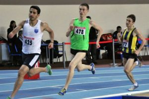 İneg&ouml;ll&uuml; atletten T&uuml;rkiye rekoru