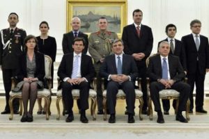 G&uuml;l mektubu kabul etti