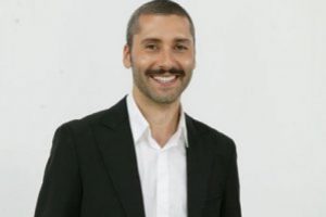 &Uuml;nl&uuml; oyuncudan taciz itirafı...