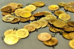 Altın 4 ayın zirvesine ulaştı