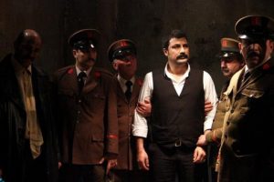 B&uuml;lent İnal ka&ccedil;ak elektrik y&uuml;z&uuml;nden hakim karşısında...