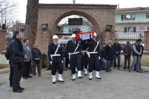Kaza kurbanı polis, son yolculuğuna uğurlandı