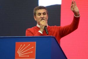 Mustafa Sarıg&uuml;l'&uuml;n yeni se&ccedil;im vaadi: T&uuml;p bebek