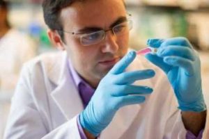 Rahim kanserine T&uuml;rk doktor umut oldu