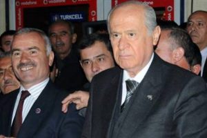 Bah&ccedil;eli'den basın mensuplarına tepki