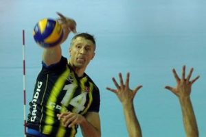 Fenerbah&ccedil;e Grundig avantaj yakaladı
