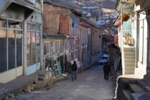 Şimdi kiralar bile 100 liraya d&uuml;şt&uuml;