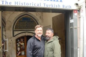 Binlerce liradan 1 g&uuml;n i&ccedil;in vazge&ccedil;tiler!