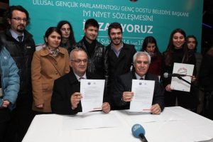 Bozbey ve Şahin'den "Gen&ccedil; Dostu" y&ouml;netim s&ouml;z&uuml;