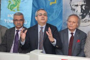 "D&uuml;nyanın neresinde &uuml;lkesi par&ccedil;alanan bir millet varsa..."